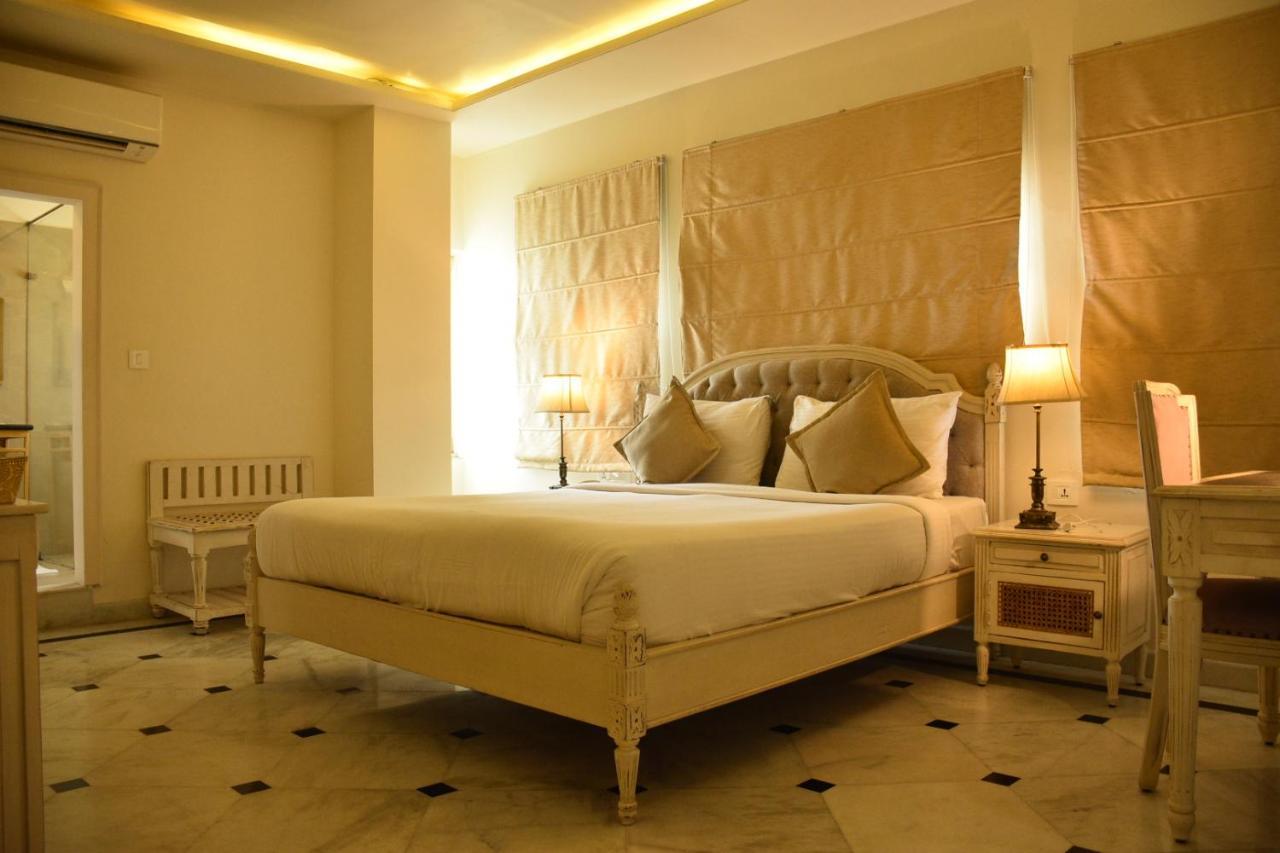 Hotel The Kehloor Udaipur Esterno foto