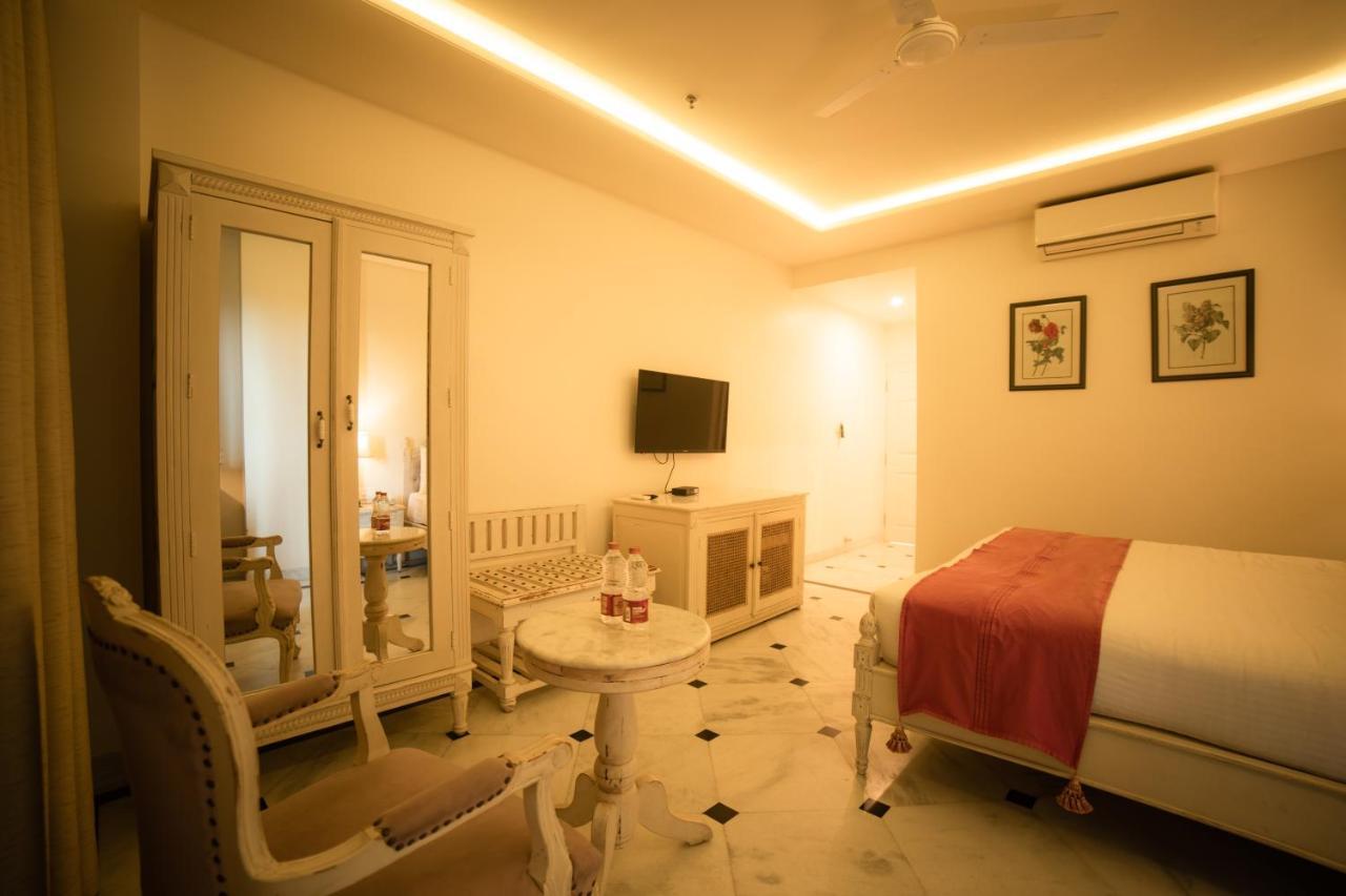 Hotel The Kehloor Udaipur Esterno foto
