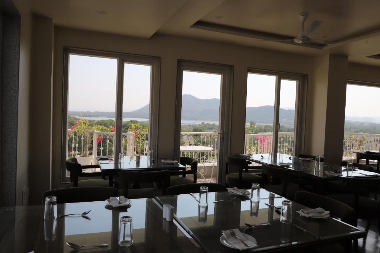 Hotel The Kehloor Udaipur Esterno foto